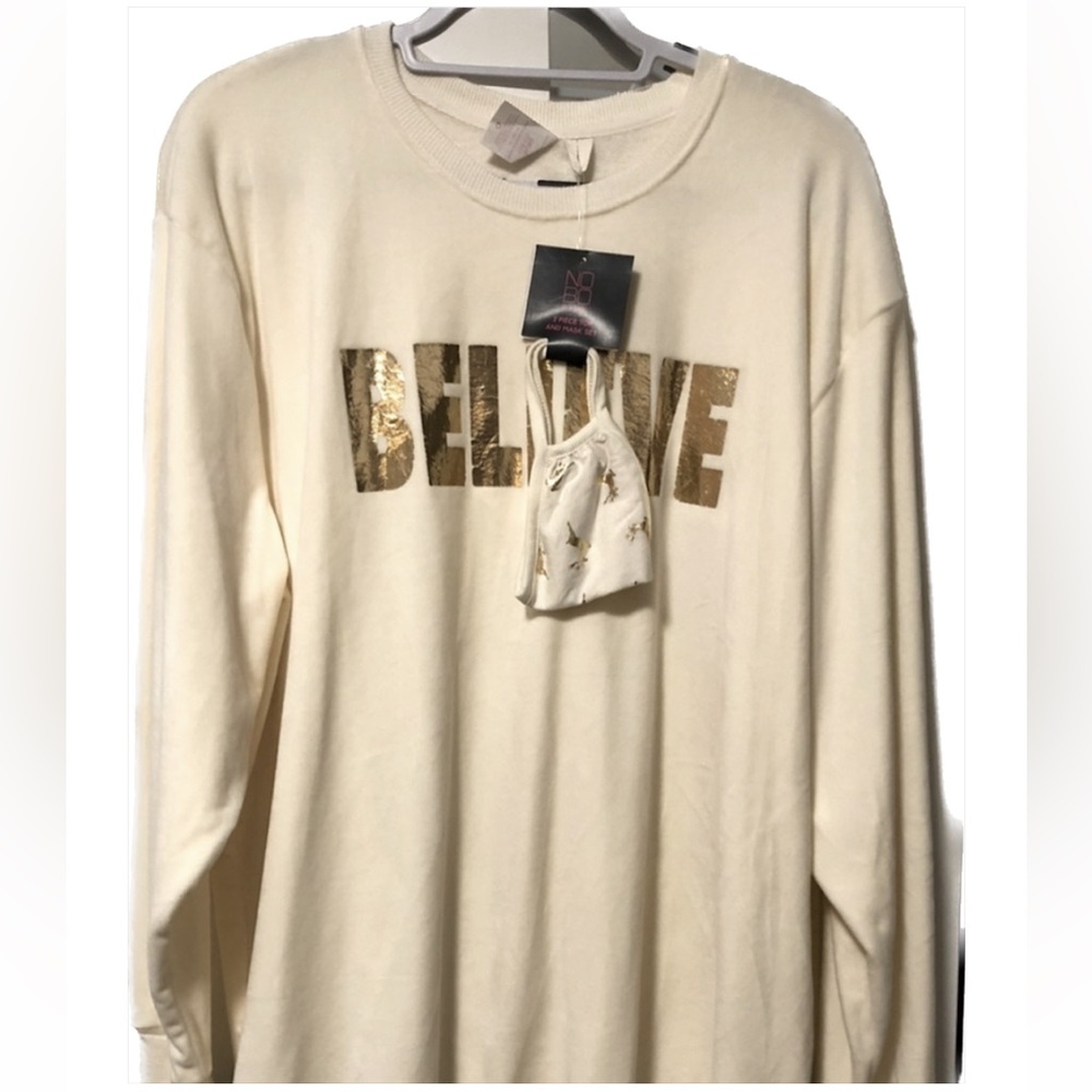 Women’s Velour Top with Face Mask
